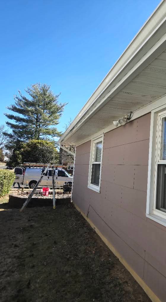 Gutter Guardians work photo 10