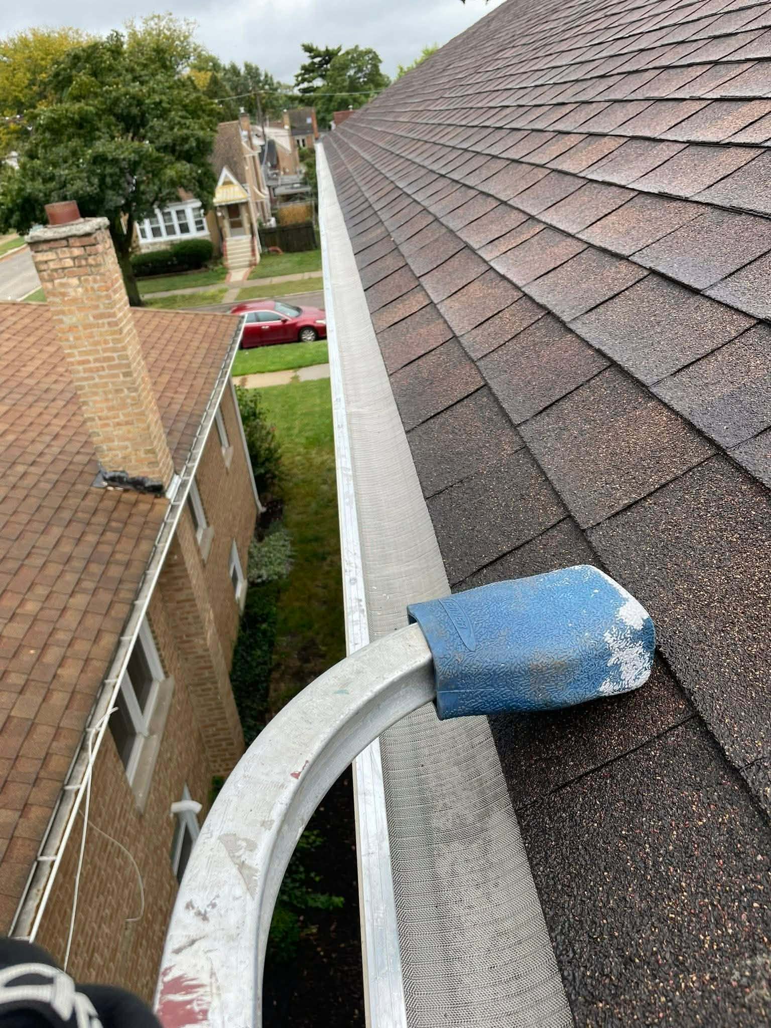 Gutter Guardians work photo 14